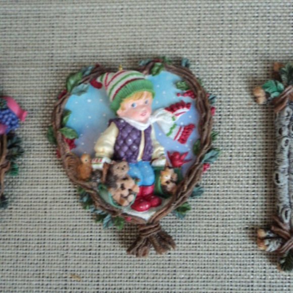 Ashton Drake Christmas ornaments set of 3~ with box & certificate - Picture 7 of 8